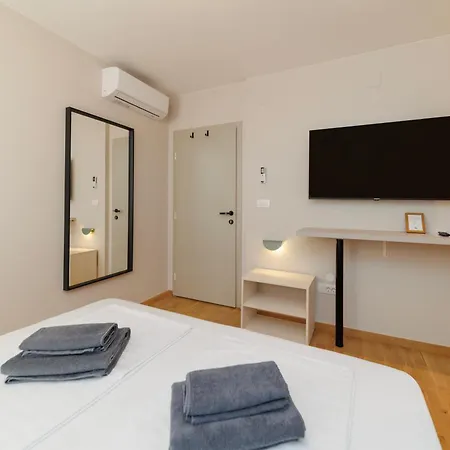 דירה Old Town Units - Mala&vela By Belmont Realty