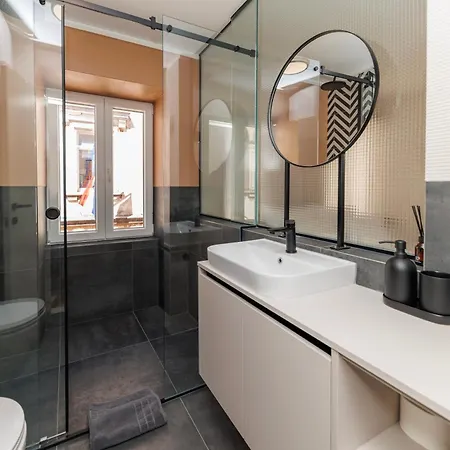 Old Town Units - Mala&vela By Belmont Realty זאדאר