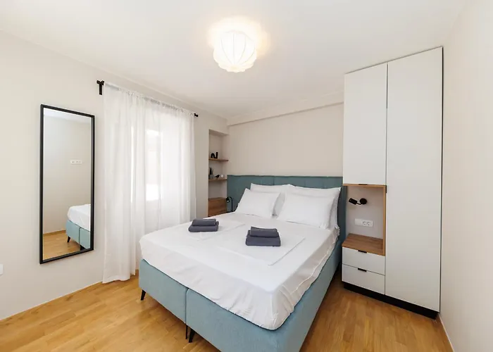 Old Town Units - Mala&vela By Belmont Realty Apartment